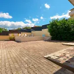 Holiday home 6 Bedroom Gorgeous In Mastrinka *