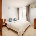 Beautiful In Mastrinka With Wifi Trogir